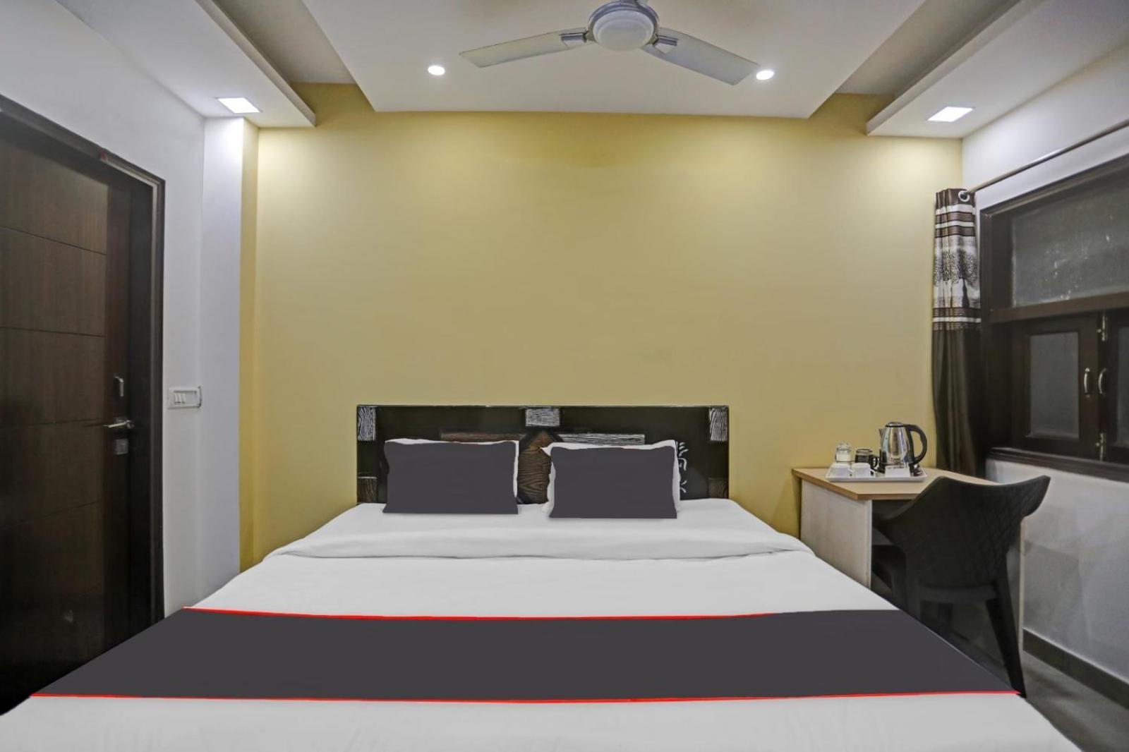 N R Prime Royalty Greater Kailash - Couple Friendly 3* New Delhi